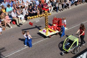 Kinderwagen Bloemencorso Loenhout 2018