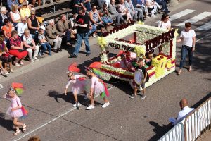 Kinderwagen Bloemencorso Loenhout 2018